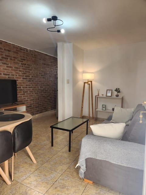 Top performing Airbnb: Full apartment in Ezeiza in Partido De Ezeiza