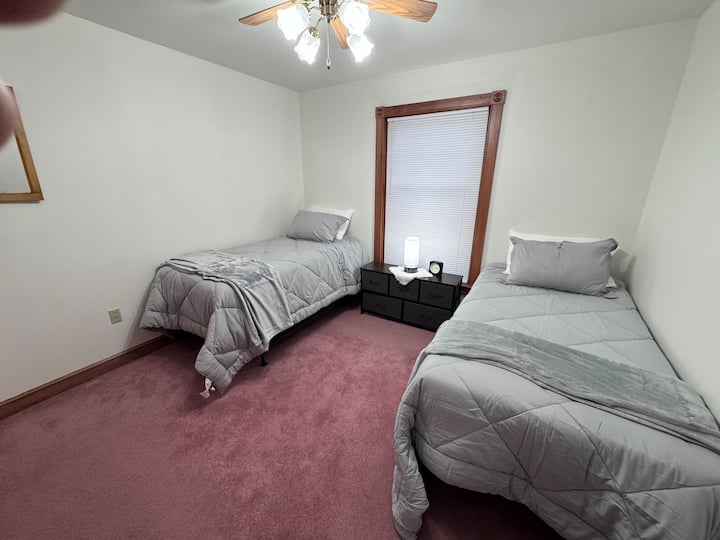 غرفة النوم 2