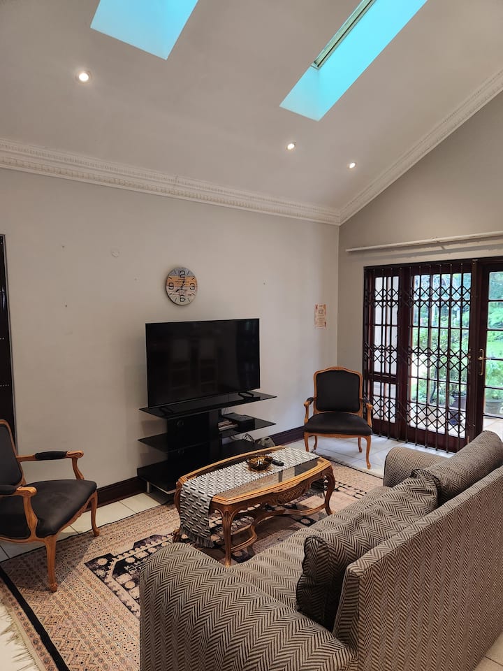 Saxon Place - Johannesburg
