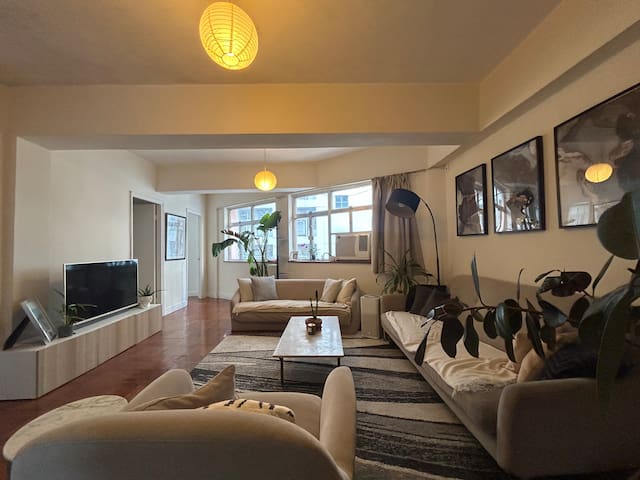 Apartment in Central