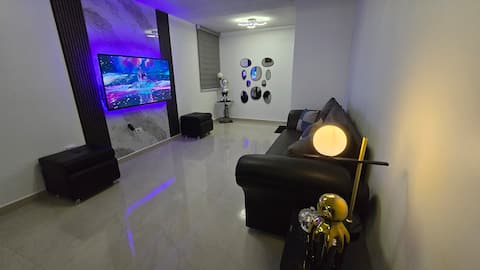 TCN Apartment with Privileged View/Electric Plant