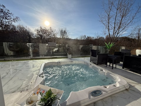 Charming house in Limoux, spa and nature views