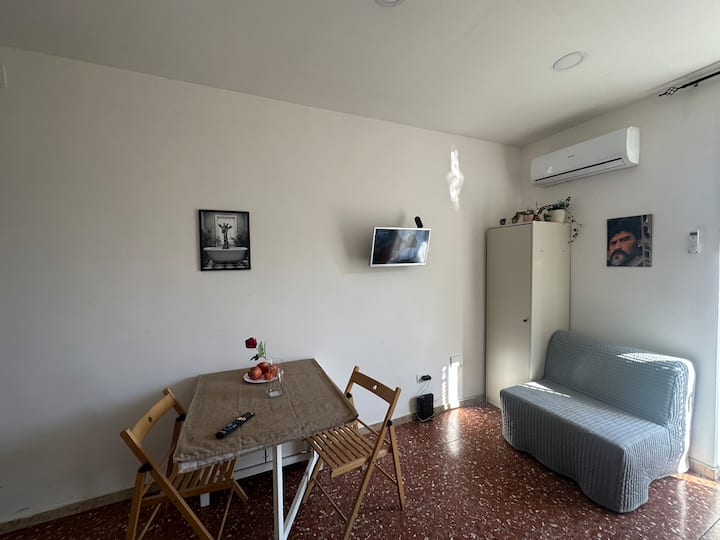Cozy Apt-10m Airport/center Balcony Free Park Wifi - Casoria
