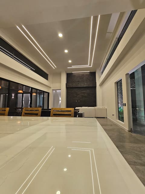 Spectacular Farmhouse