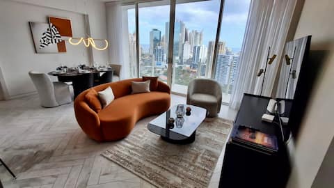 Luxury apt in Panama City 3 Rooms 4 baths