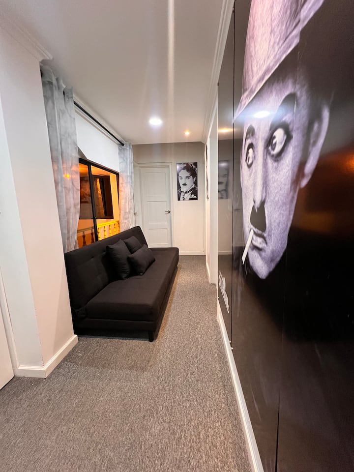 Departamento Charles Chaplin - Cuenca