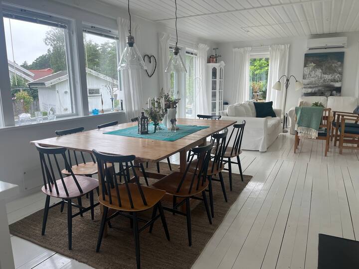 Fullt Utrustat Hus På Resö - Tanum