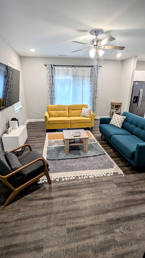 Top performing Airbnb: 3BR, 12 min to Downtown/Airport in Thomasboro / Hoskins