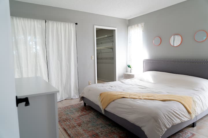 غرفة النوم 1