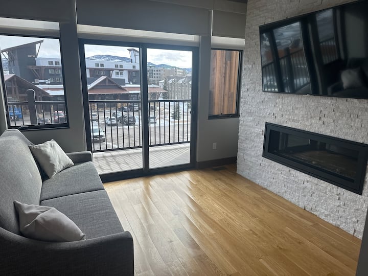 მისაღები ოთახი 2