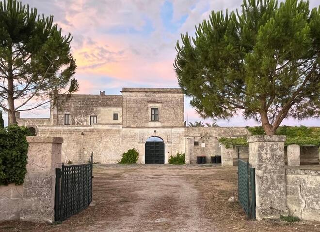 Masseria with pool, ideal for kids, close to beach