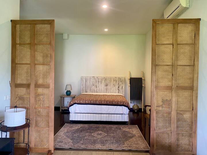 ห้องนอนใหญ่