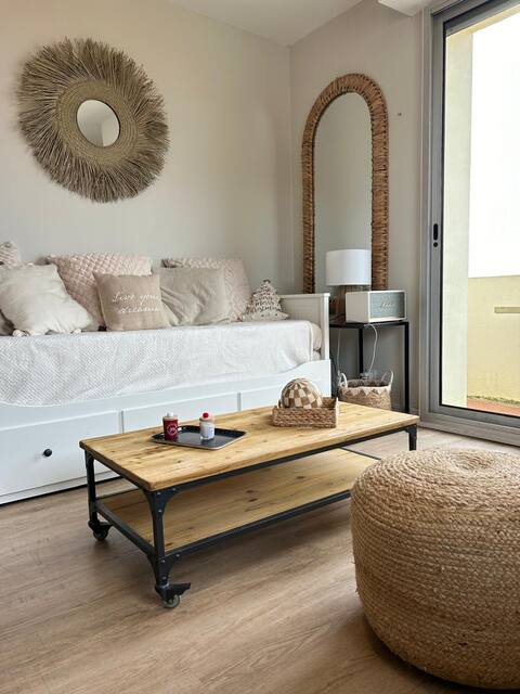 Successful Airbnb property: Cozy ocean-facing studio in Soorts Hossegor