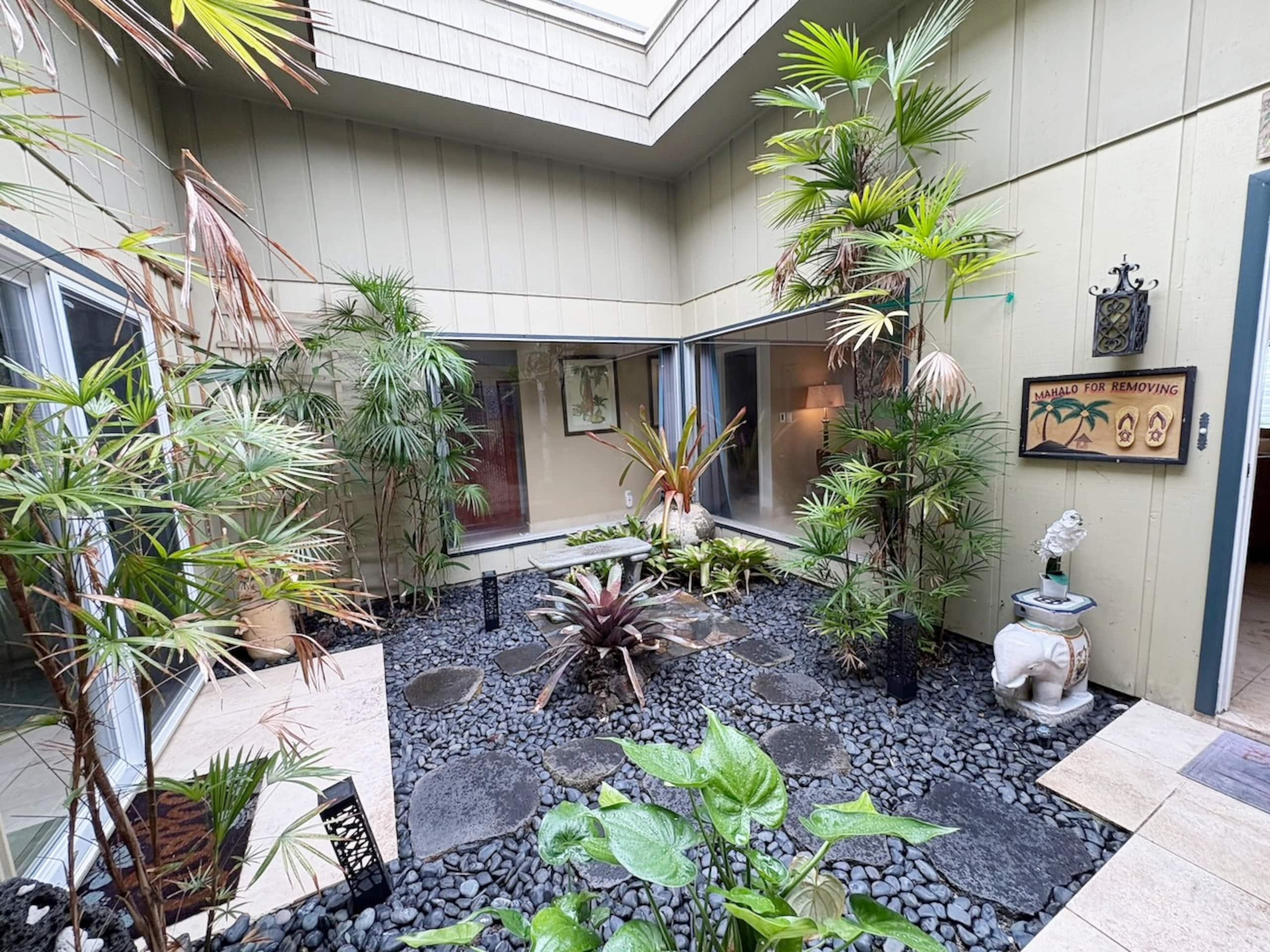 Home in Kailua-Kona · ★4.95 · 3 bedrooms · 4 beds · 2 private baths - Image 41