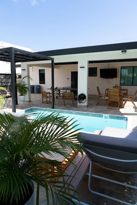 El Poblado Pool Paradise @ Boqueron