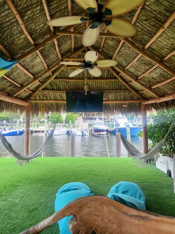 Private Island, Priv Beach, 6 seat GC 100ftDock! gallery image 2