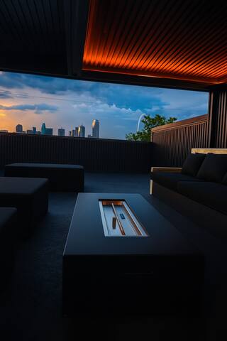 Downtown Home gallery image 5