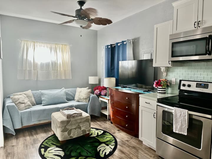 “Aloha Guest Suite” Close To Lovely Kailua Town - Kailua, HI
