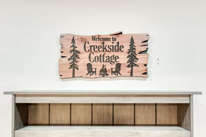 Creekside Cottage. - Oakhurst, CA