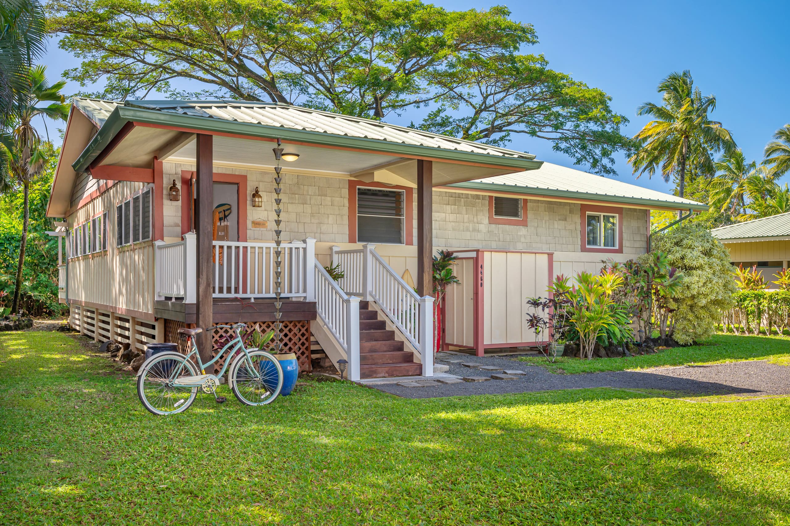 Home in Hanalei · ★4.98 · 3 bedrooms · 3 beds · 3 baths - Image 2