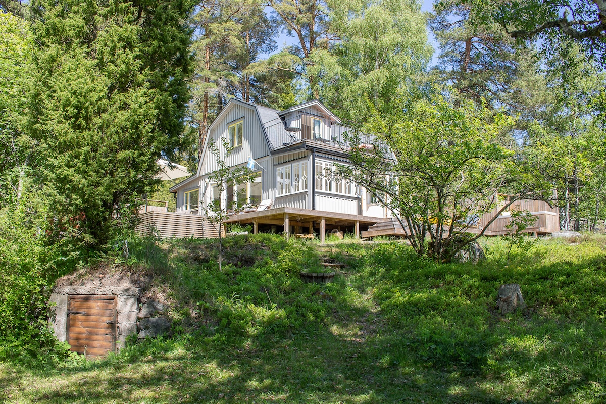 Archipelago holiday home with view on Stora Aspön