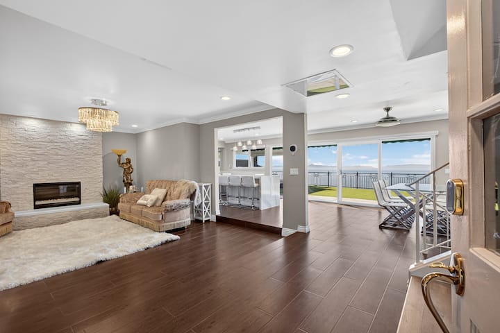 Oceanfront Luxury Estate •Golf View •Near Terranea - Palos Verdes Estates, CA