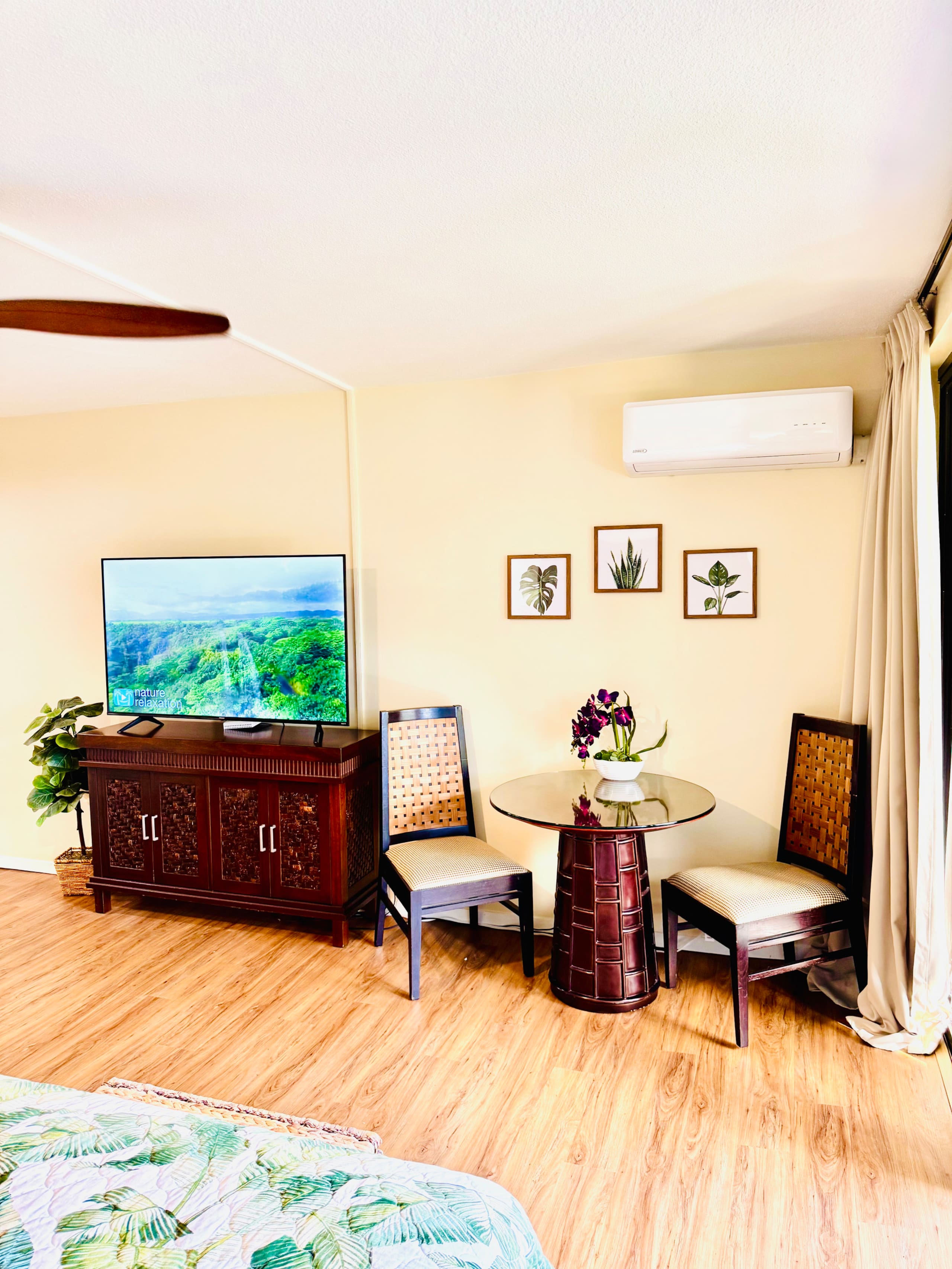 Tropical Paradise #14 at HBR,beach acc,AC& kitchen - Image 2