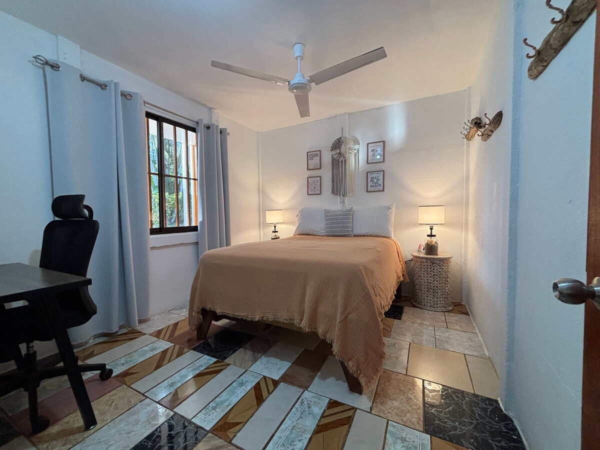 საძინებელი 1