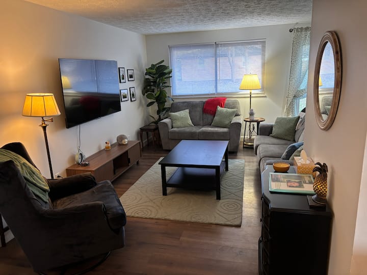 Comfy Home. Family & Dog Friendly W/ Fenced Yard. - 代頓