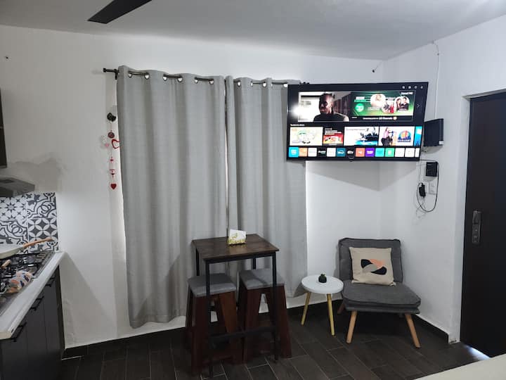 Departamento Confortable - 체투말