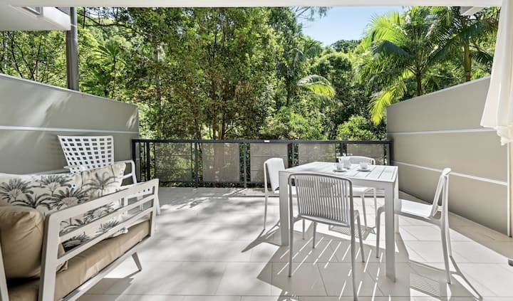 Spacious Sun Terrace Among The Rainforest - Noosa Heads