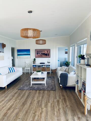 Seaside Sanctuary gallery image 5