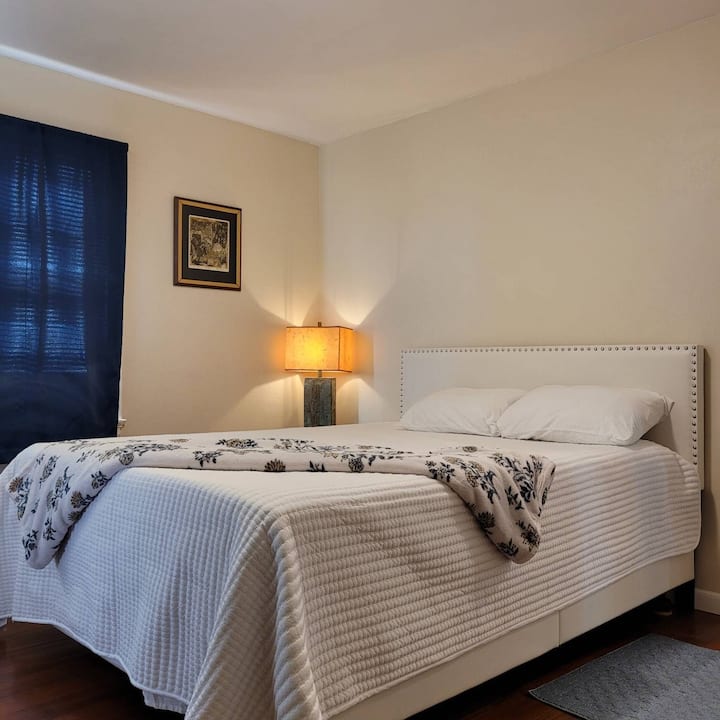 საძინებელი 1