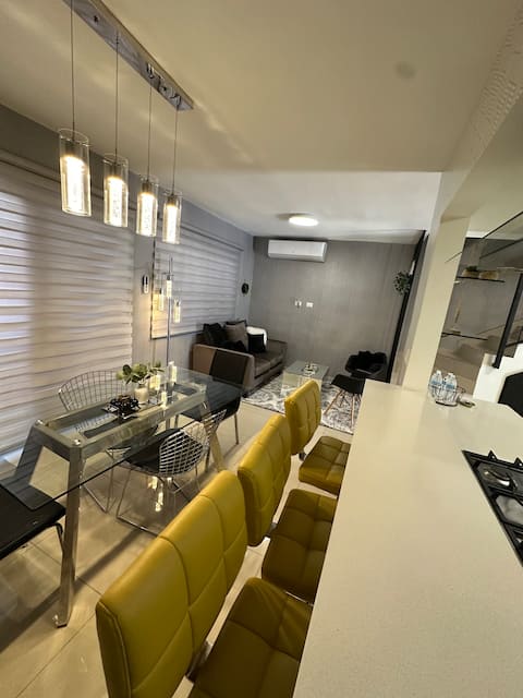 Minimalist House in Traviata
