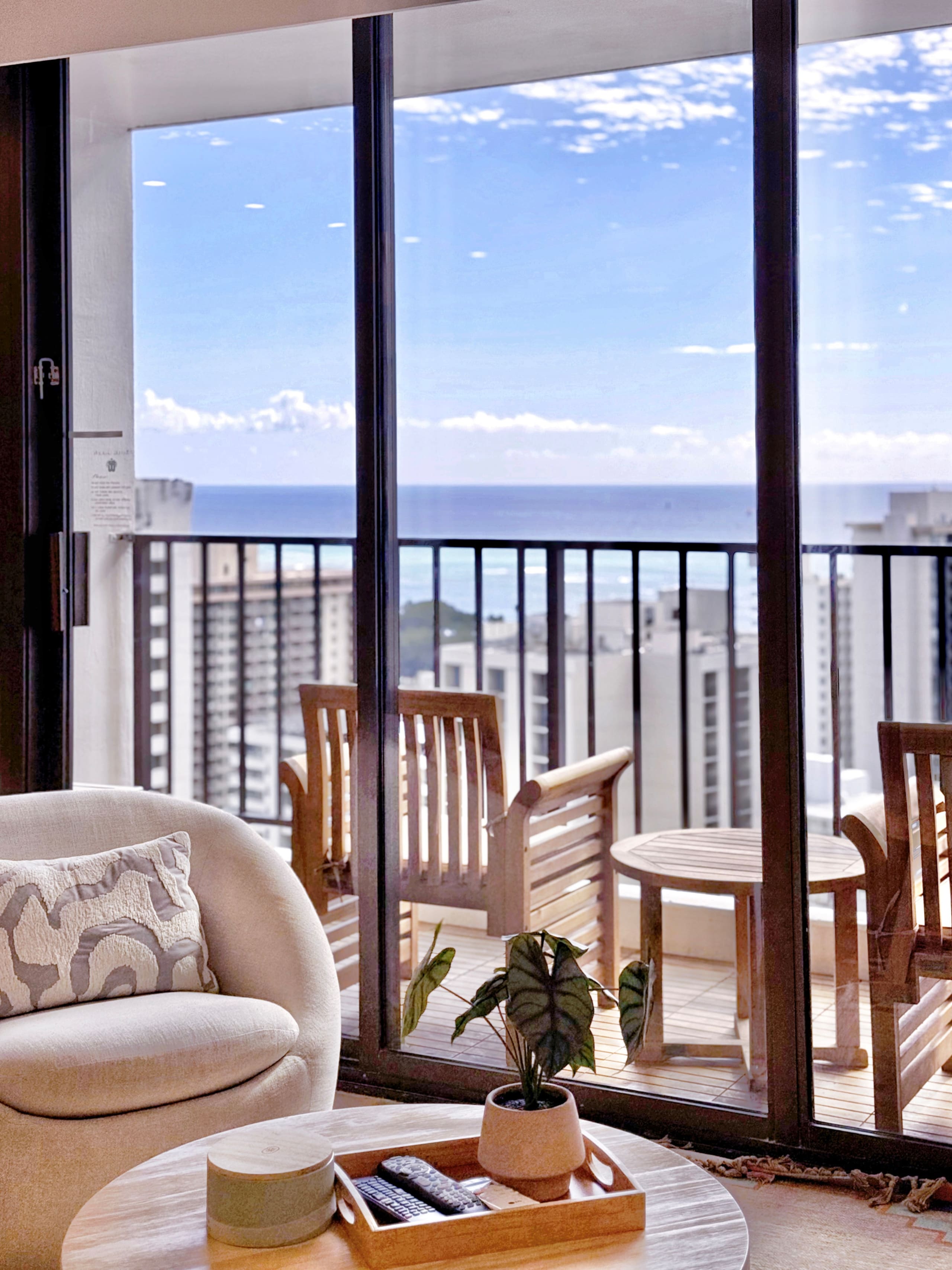29FL-Ultra Upscale Modern 1BR-Ocean View w/Parking - Image 10
