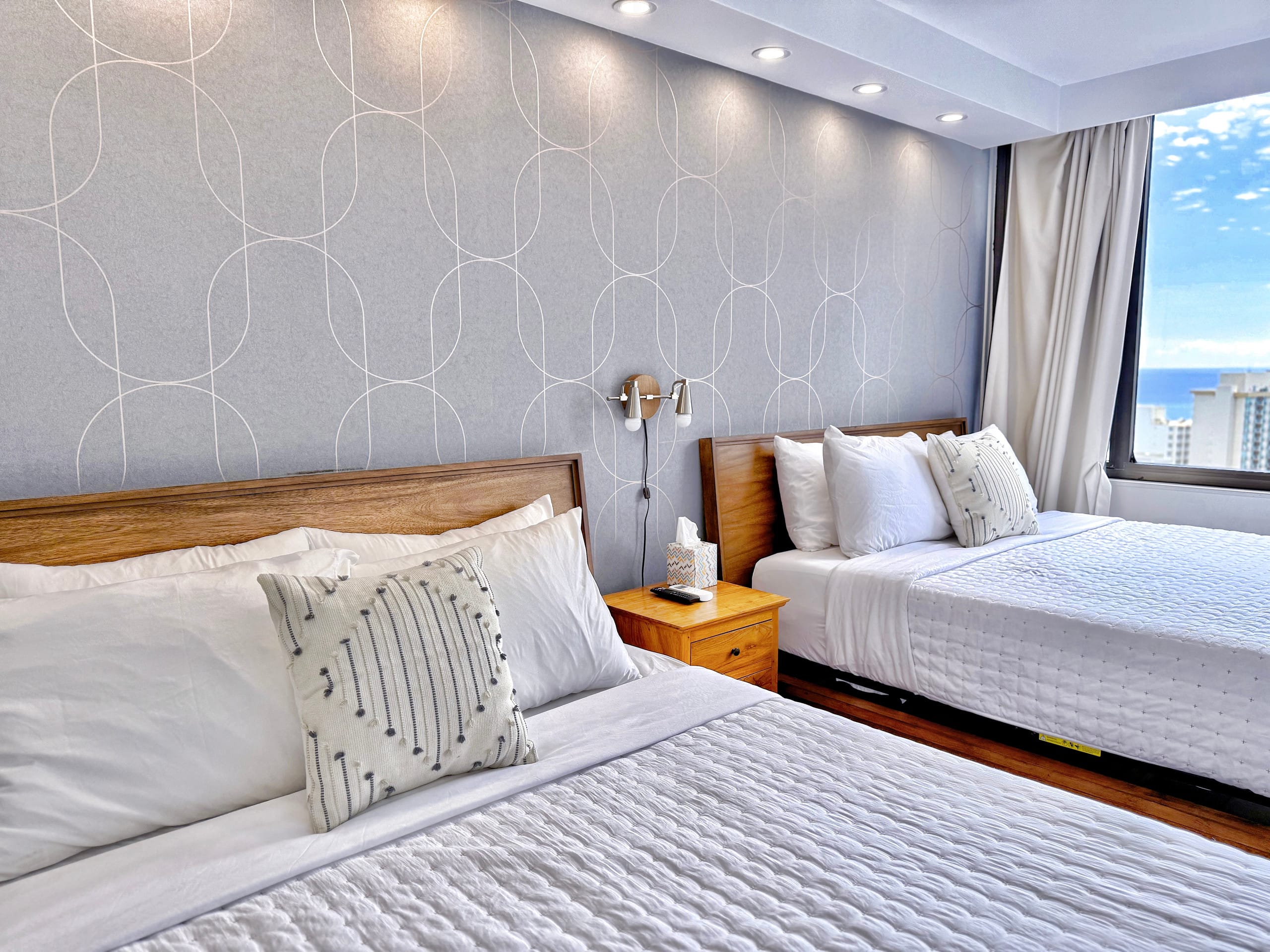 29FL-Ultra Upscale Modern 1BR-Ocean View w/Parking - Image 29