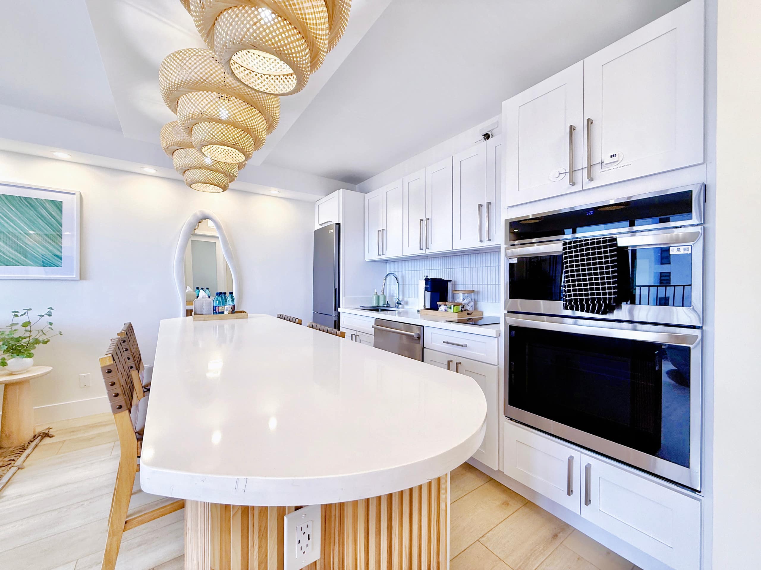 29FL-Ultra Upscale Modern 1BR-Ocean View w/Parking - Image 18