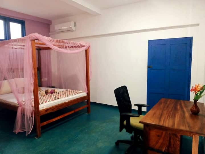 საძინებელი 2