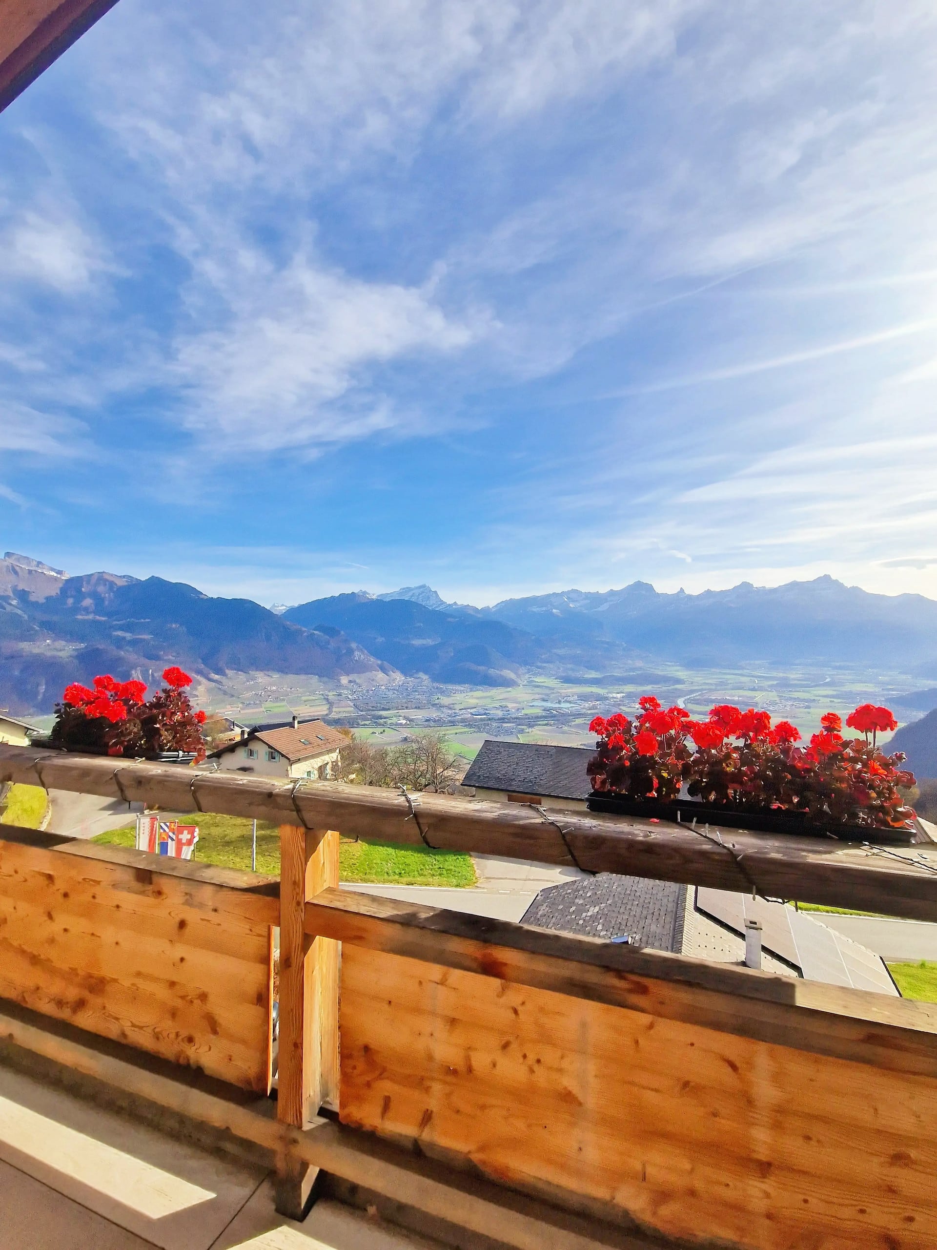 Hot Tub & Sauna • XXL View • Unique Loft