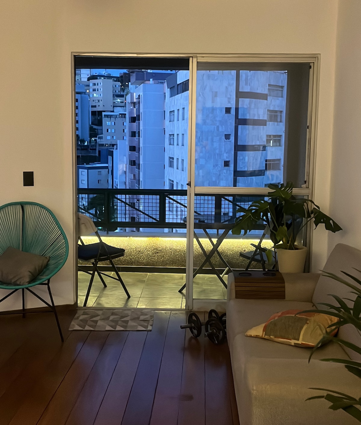 Top Airbnb: Apto Buritis BH em Buritis