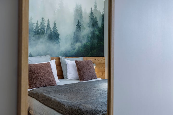 La 2e chambre comporte un lit double de 160cm
