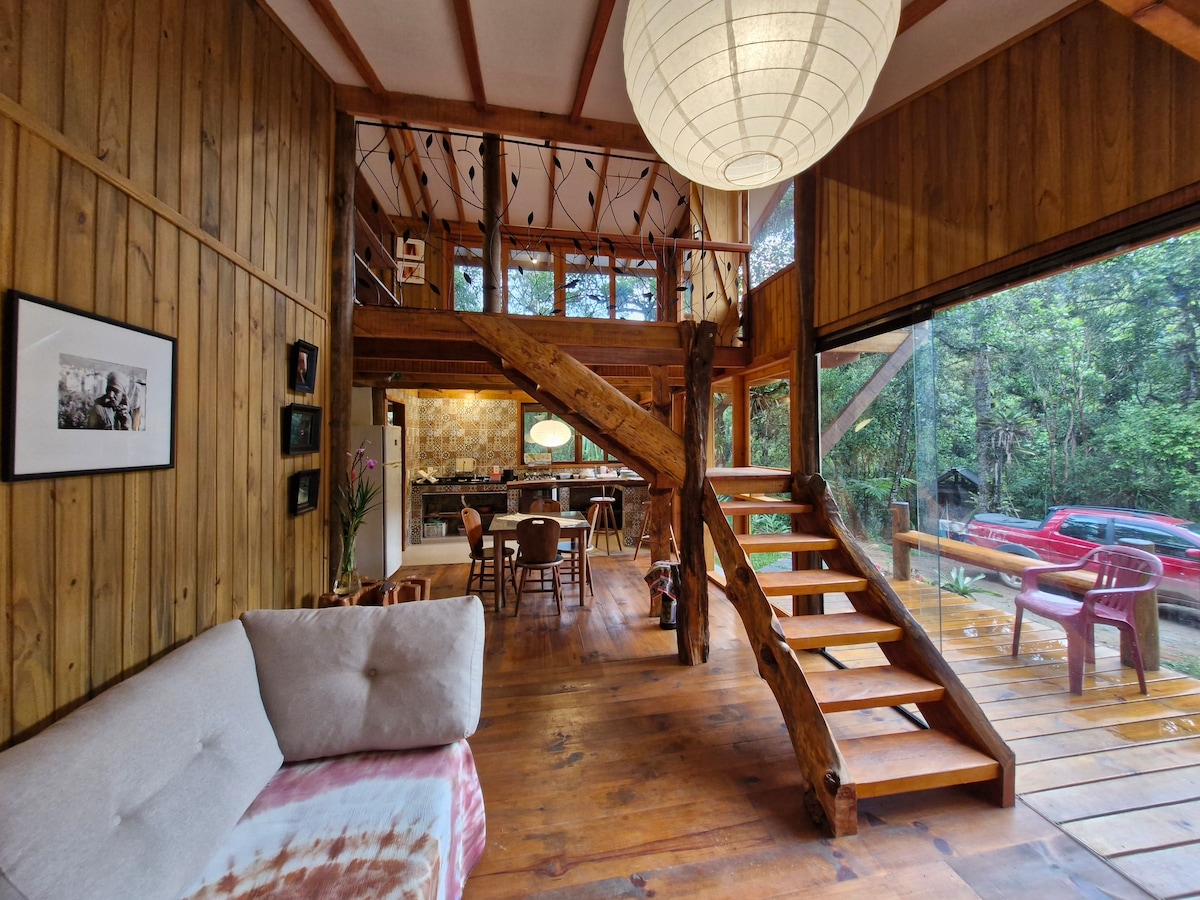 Top Airbnb: Chalet on the river bend Visconde de Mauá em Bocaina De Minas
