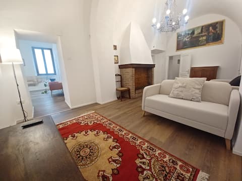 Successful Airbnb property: Downtown Siena. Between the Campo and the Duomo. in Siena