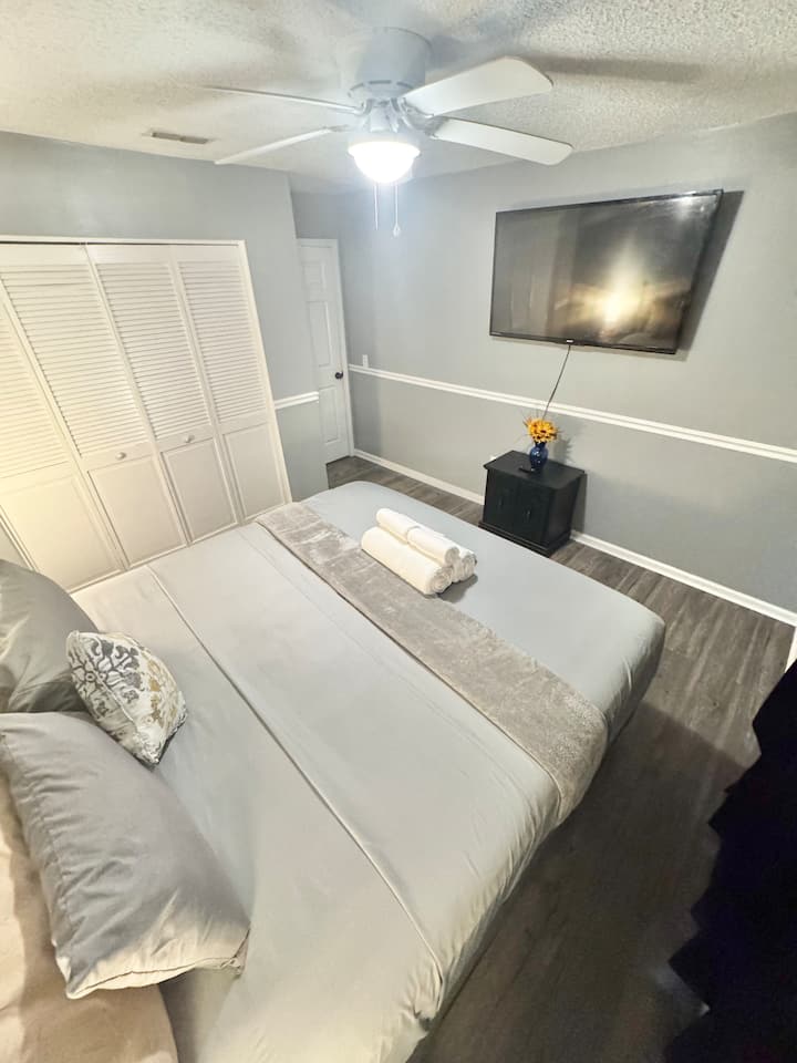 საძინებელი 4