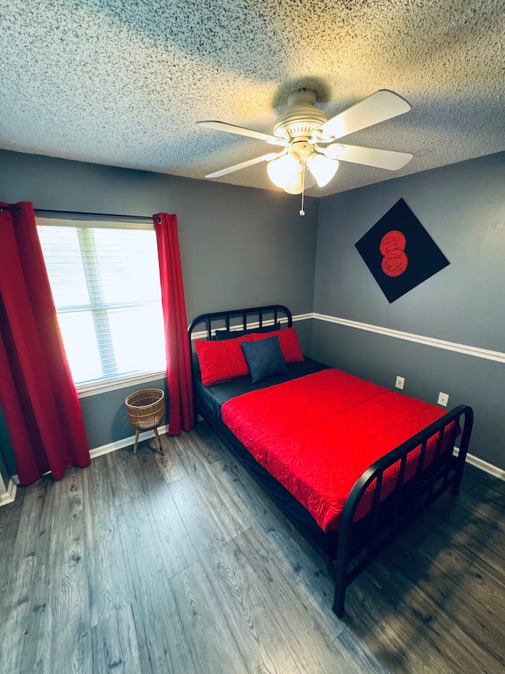 საძინებელი 2