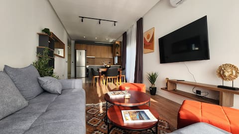 Cozy 2BR Apartment with Sea View