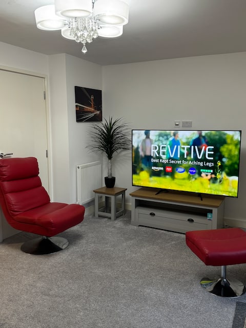 Luxurious Big BeautifulTown home