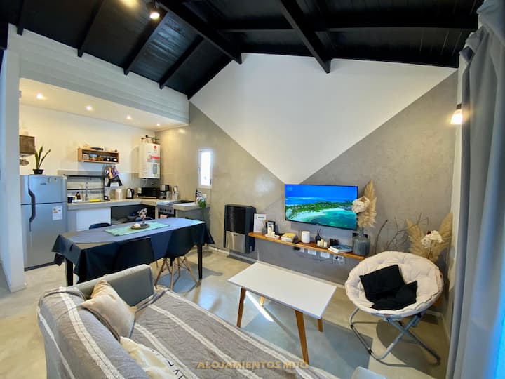 Spacious and Wonderful. Brand New House-Style Apartment - Houses for ...