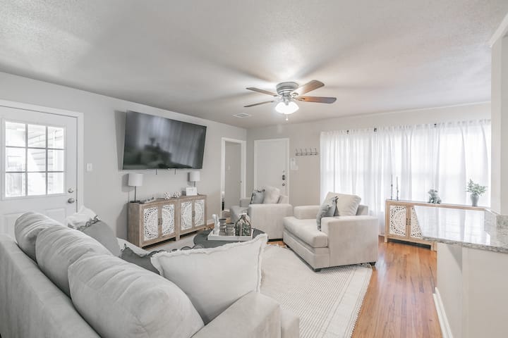 Fifa Ready-walk To Dickies-tcu-hospitals-sleeps 8 - Fort Worth, TX