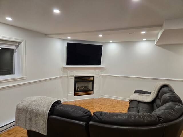 Le Desenclaves – An Elegant Retreat in Montreal gallery image 2